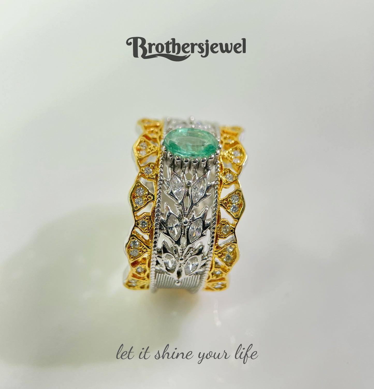 S925 Silver Natural Gorgeous Emerald Ring L0189192