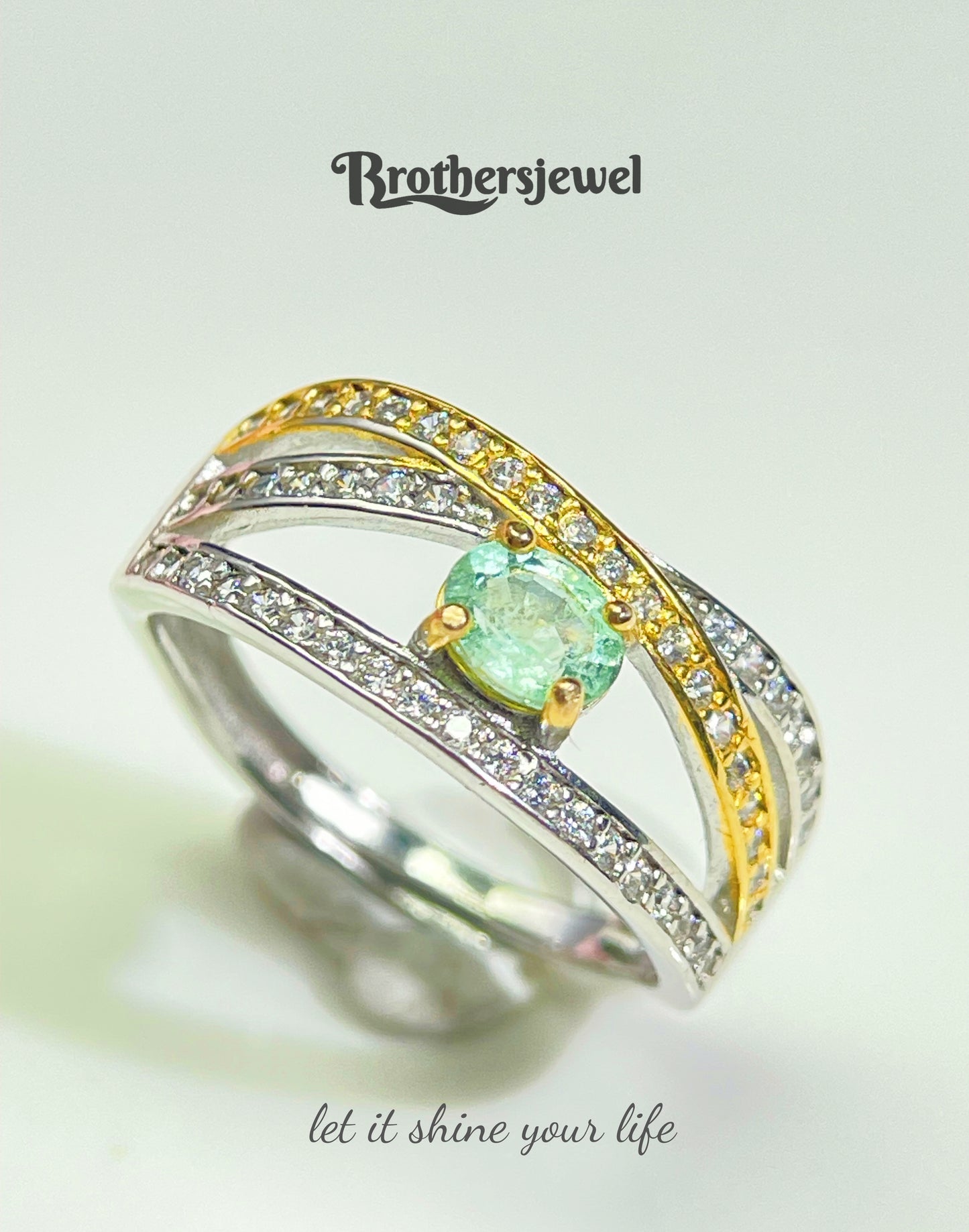 S925 Silver Natural Gorgeous Emerald Ring L0099190