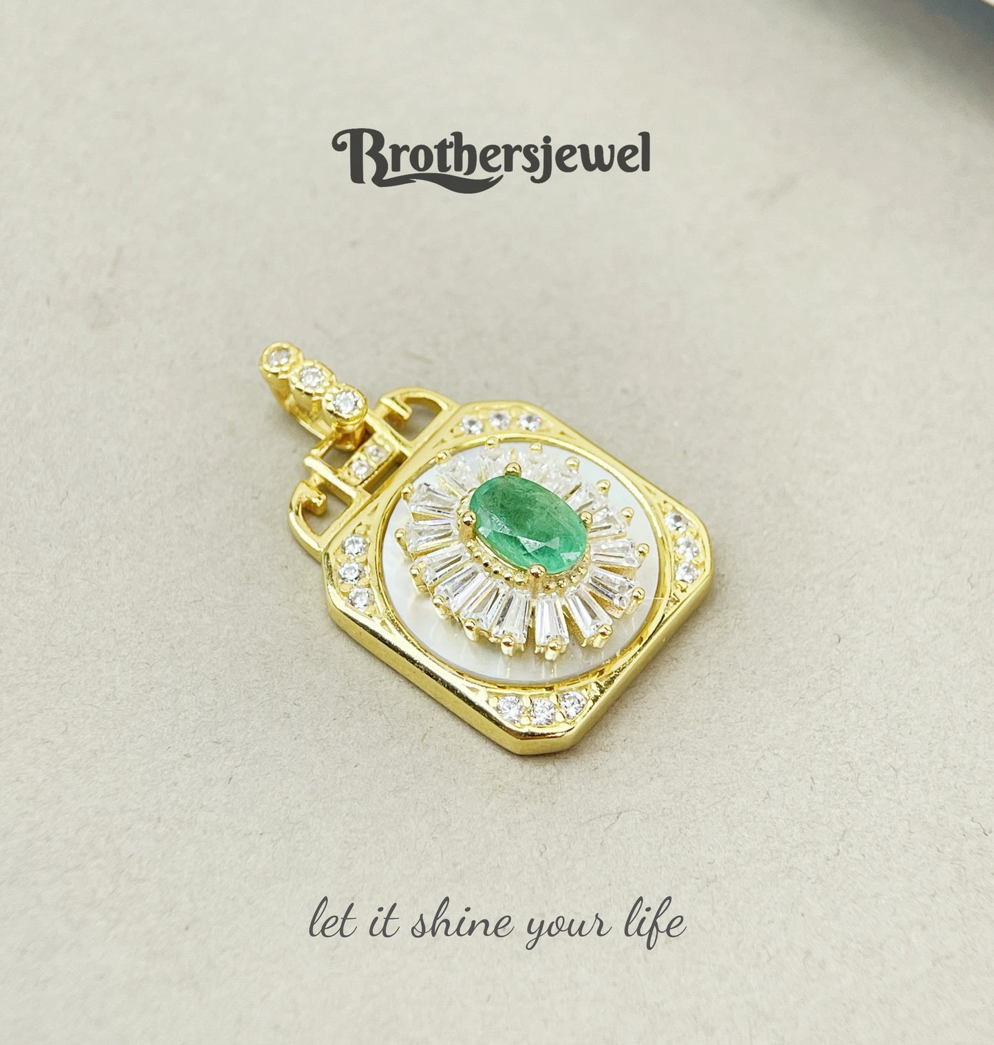 S925 Sterling Silver Natural Emerald Pendant L0098195
