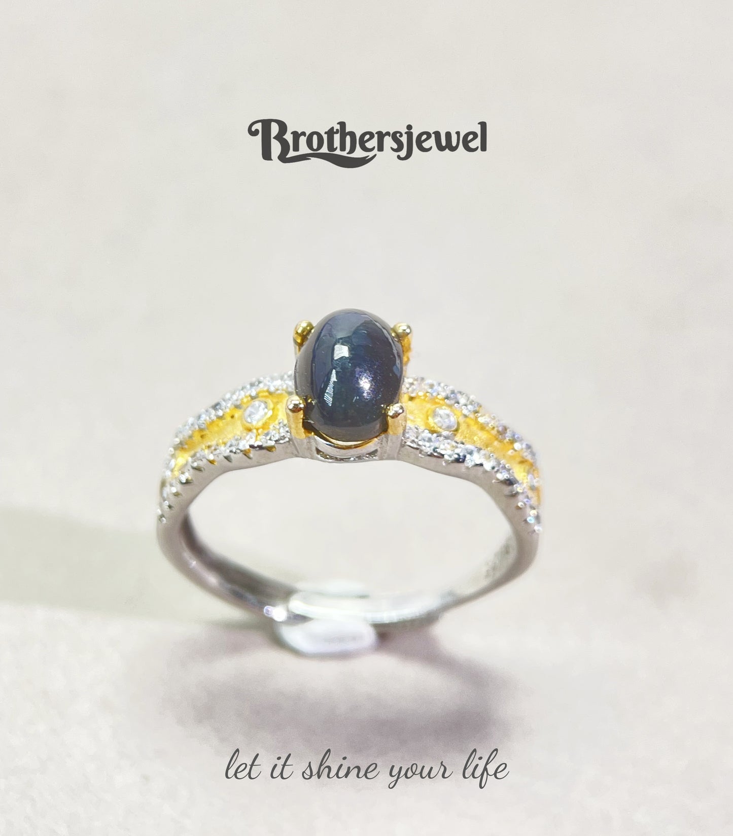 S925 Silver Natural Star Sapphire Ring L0089110