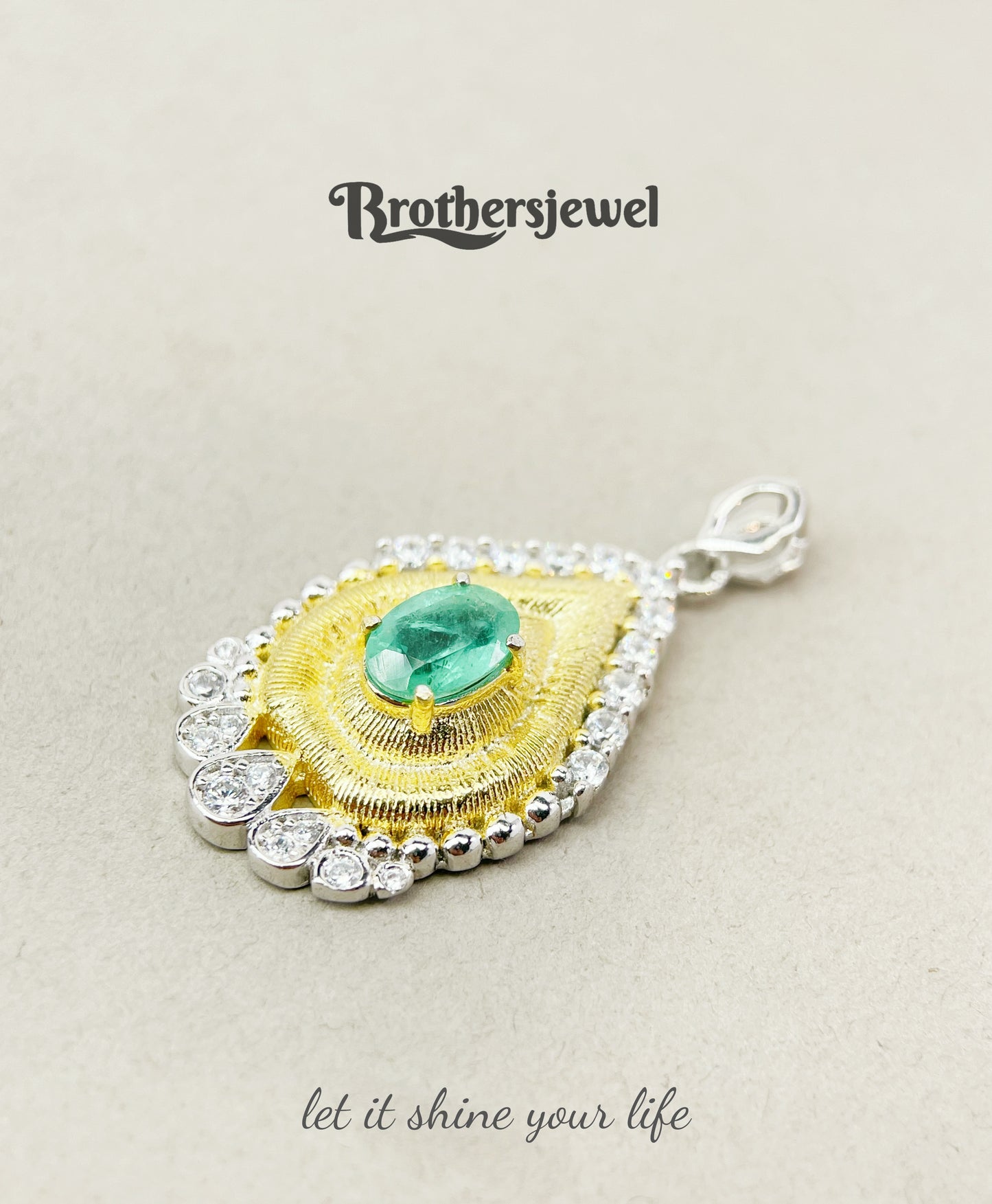 S925 Sterling Silver Natural Emerald Pendant L0139200