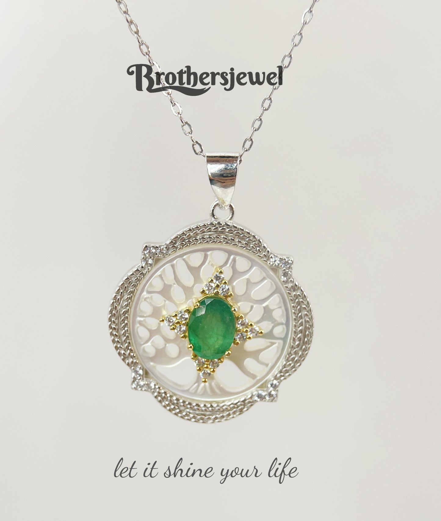 S925 Sterling Silver Natural Emerald Pendant L0298102