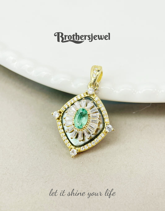 S925 Sterling Silver Natural Emerald Pendant L0109197