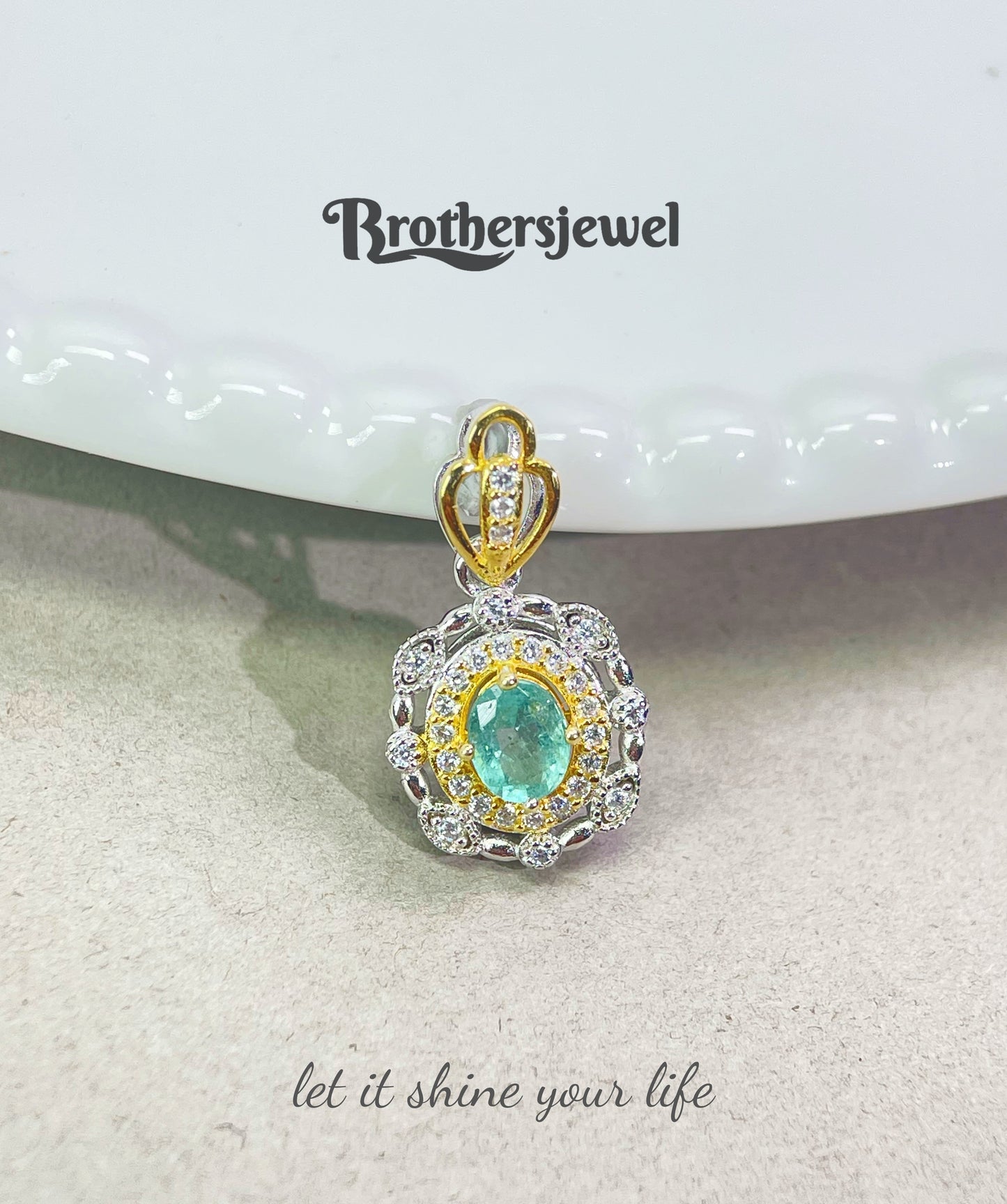 S925 Sterling Silver Natural Emerald Pendant L0093198