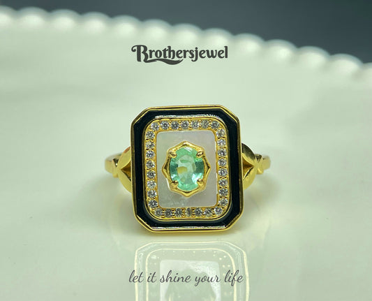 S925 Silver Natural Gorgeous Emerald  Ring L0118186